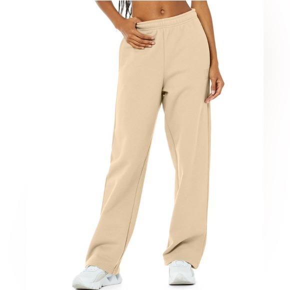 ALO Yoga Pants - ALO Yoga Renown Straight Leg Pant- Sand Dune